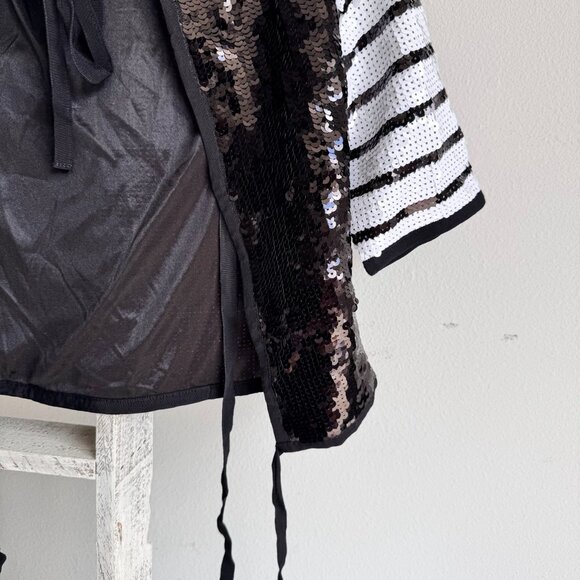 ZARA Limited Edition Black/White Sequin Open Tie-Back Top - Picture 8 of 11